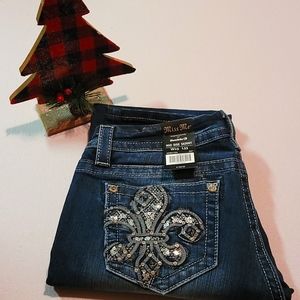 Mid rise skinny Miss Me jean